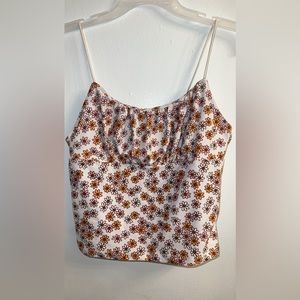 Floral cropped tank top